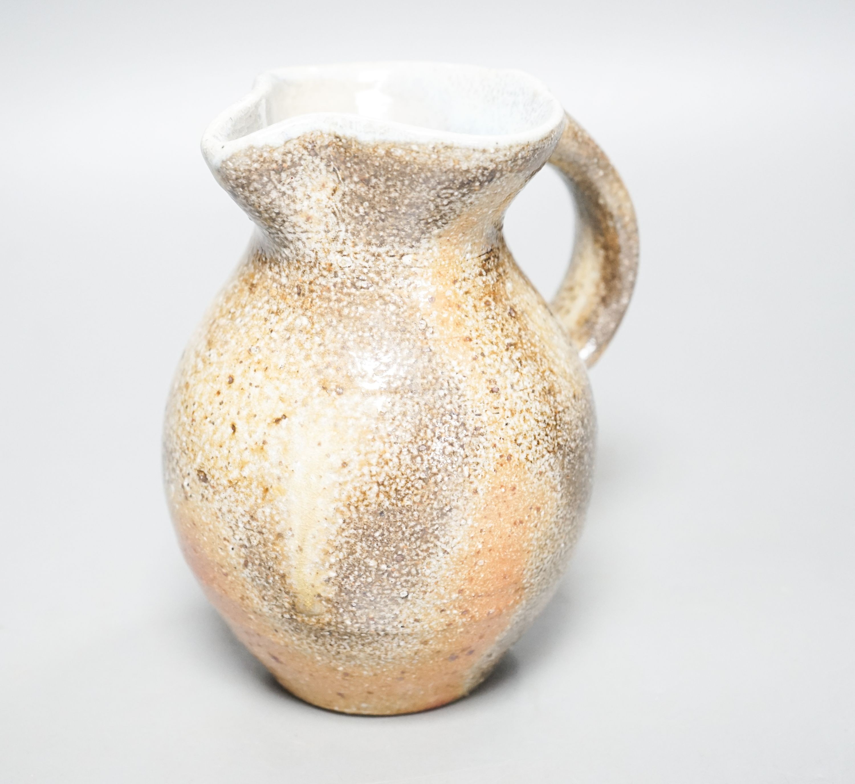 Svend Bayer (b.1946), a stoneware jug 16cm